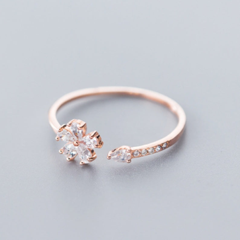 Five-petal Flower Korean Style Silver Ring - Novaluxe