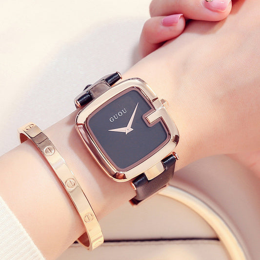 Square bracelet watch - Novaluxe