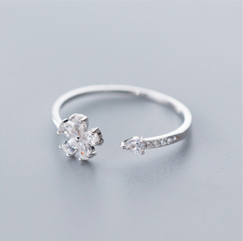 Five-petal Flower Korean Style Silver Ring - Novaluxe
