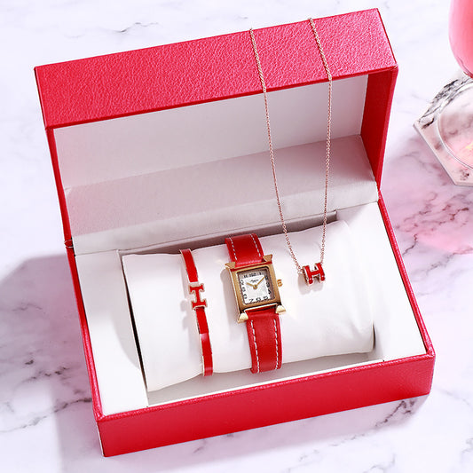 Valentine's Day gifts for ladies watches - Novaluxe