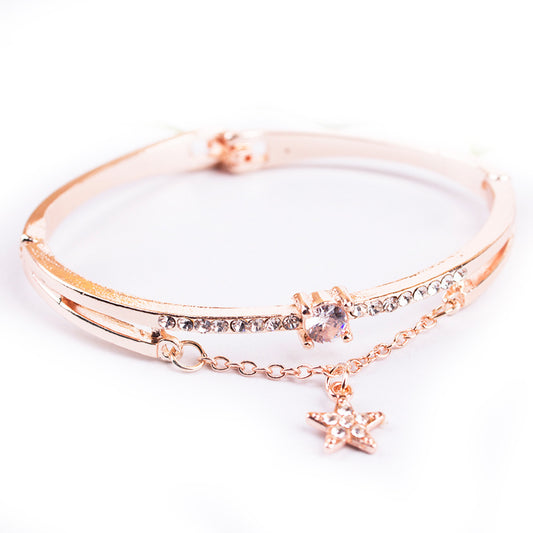 Women's Bracelet Watch Flower Disk Two-piece Bracelet Set - Novaluxe