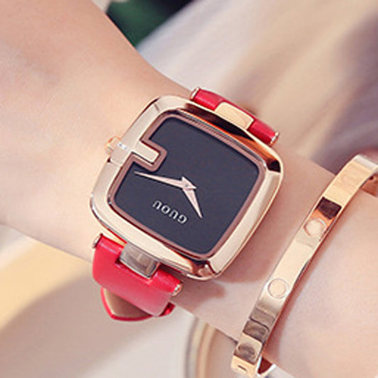 Square bracelet watch - Novaluxe