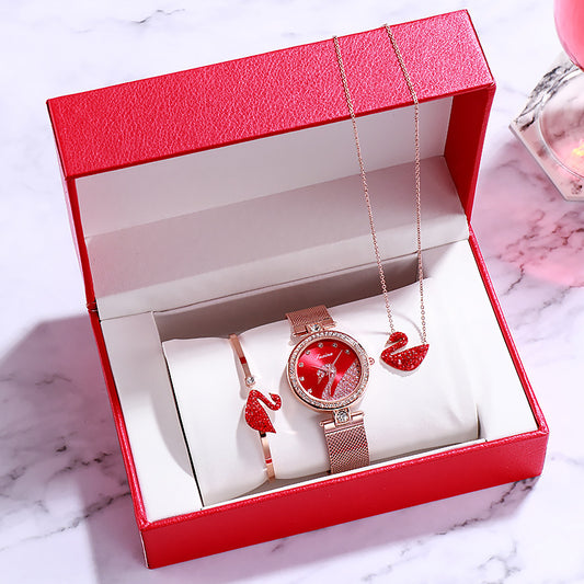 Valentine's Day gifts for ladies watches - Novaluxe