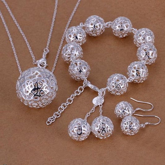 Exquisite Jewelry Silver-plated Three-dimensional Ball Pendant Jewelry - Novaluxe